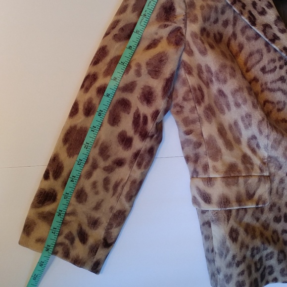 Talbots leopard print blazer Size 4p - Picture 7 of 7